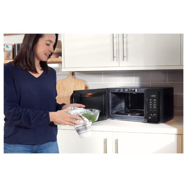 Samsung MS23K3513AK Solo Microwave Oven with Triple Distribution System